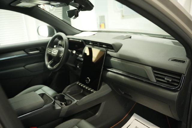 2027 GMC Terrain AT4 - Photo 23