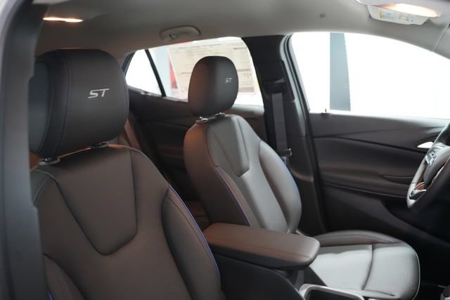 2026 Buick Encore GX Sport Touring - Photo 21