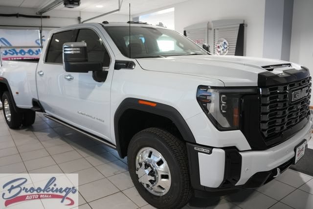 2026 GMC Sierra 3500 HD Denali Ultimate DRW