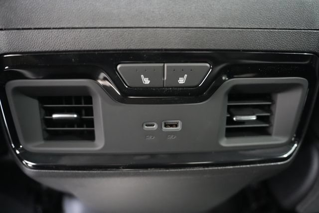 2026 GMC Sierra 1500 AT4X - Photo 17