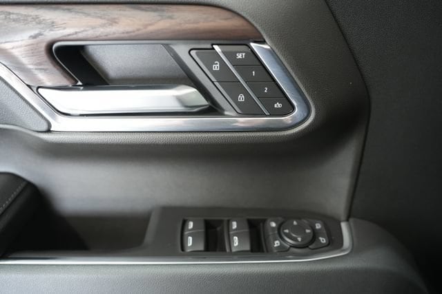 2026 GMC Sierra 1500 SLT - Photo 11
