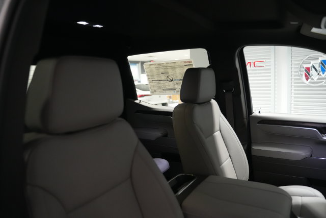 2026 GMC Sierra 1500 SLT - Photo 20