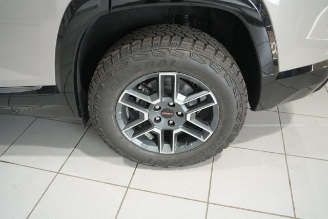 2027 GMC Terrain AT4 - Photo 11