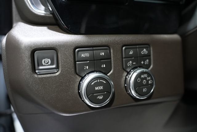 2026 GMC Sierra 1500 SLT - Photo 12