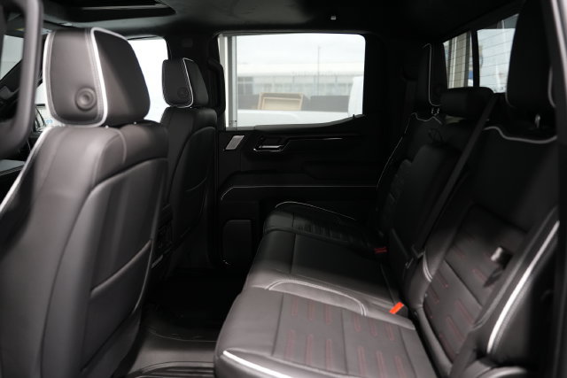 2026 GMC Sierra 1500 AT4X - Photo 15