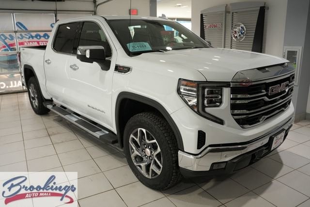 2026 GMC Sierra 4WD Crew Cab Short Box SLT's photo