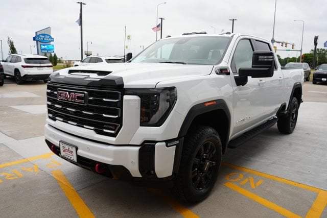 2026 GMC Sierra 3500HD AT4 - Photo 31
