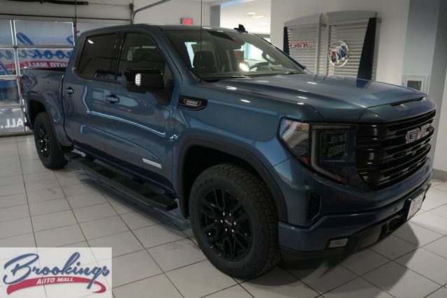 2026 GMC Sierra 4WD Crew Cab Short Box Elevation's photo