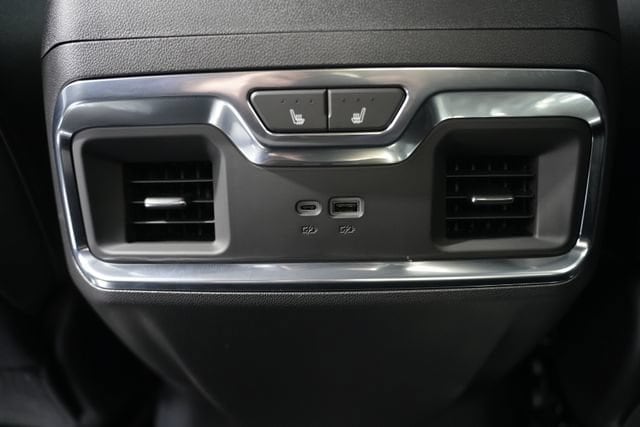 2026 GMC Sierra 1500 SLT - Photo 14