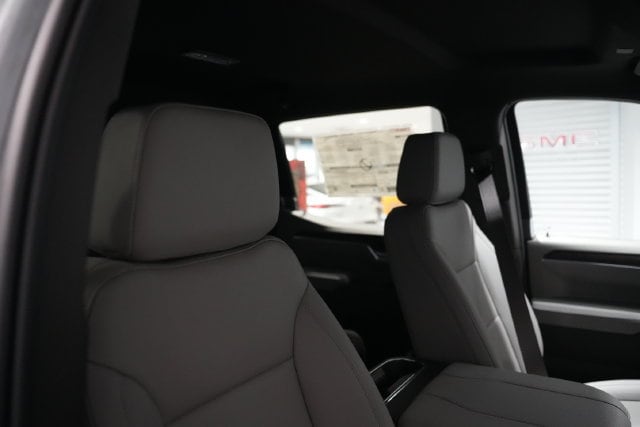 2026 GMC Sierra 1500 SLT - Photo 21