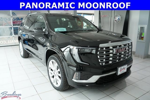 2024 GMC Acadia Denali's photo