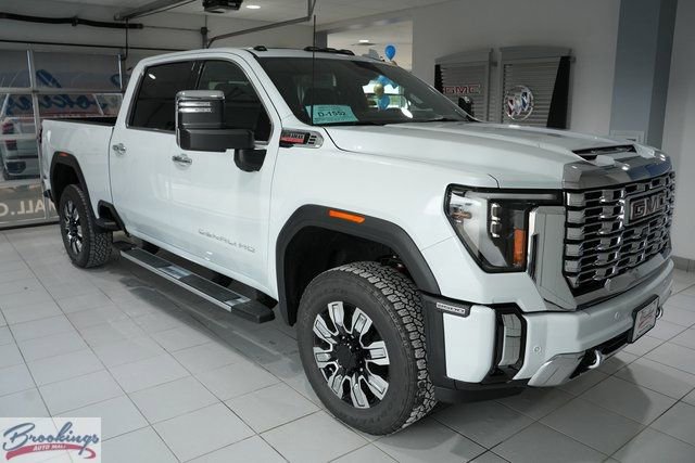 2026 GMC Sierra 2500HD Denali's photo