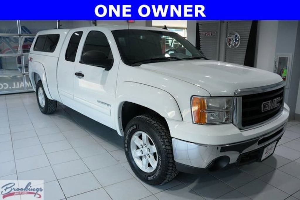 Used 2011 GMC Sierra 1500 SLE Truck
