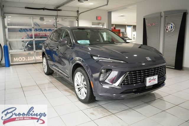 2026 Buick Envision Avenir's photo