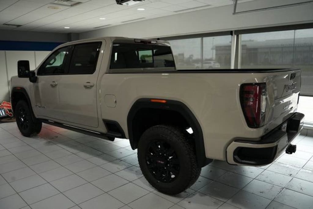 New 2026 GMC Sierra 2500 HD AT4 Truck