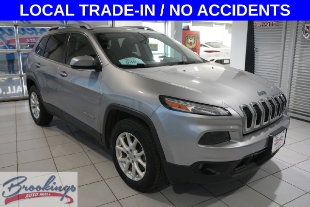 Used 2016 Jeep Cherokee Latitude with VIN 1C4PJMCB4GW100528 for sale in Brookings, SD