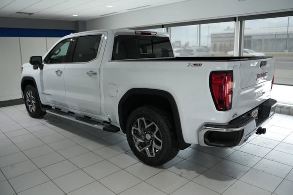 New 2026 GMC Sierra 1500 SLT Truck