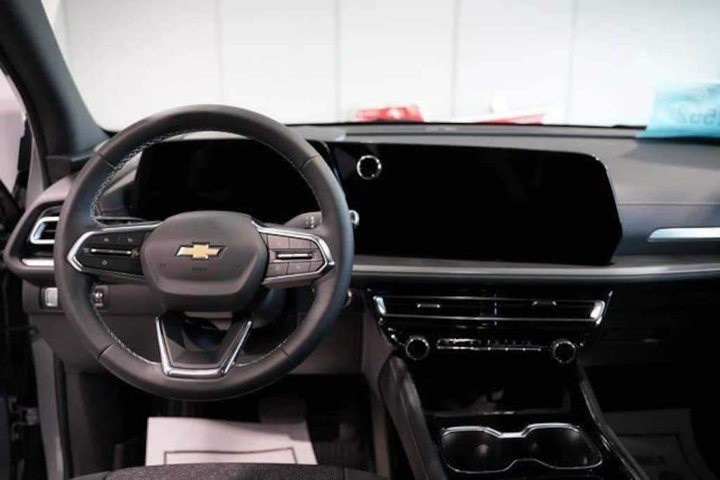 New 2026 Chevrolet Traverse LT SUV