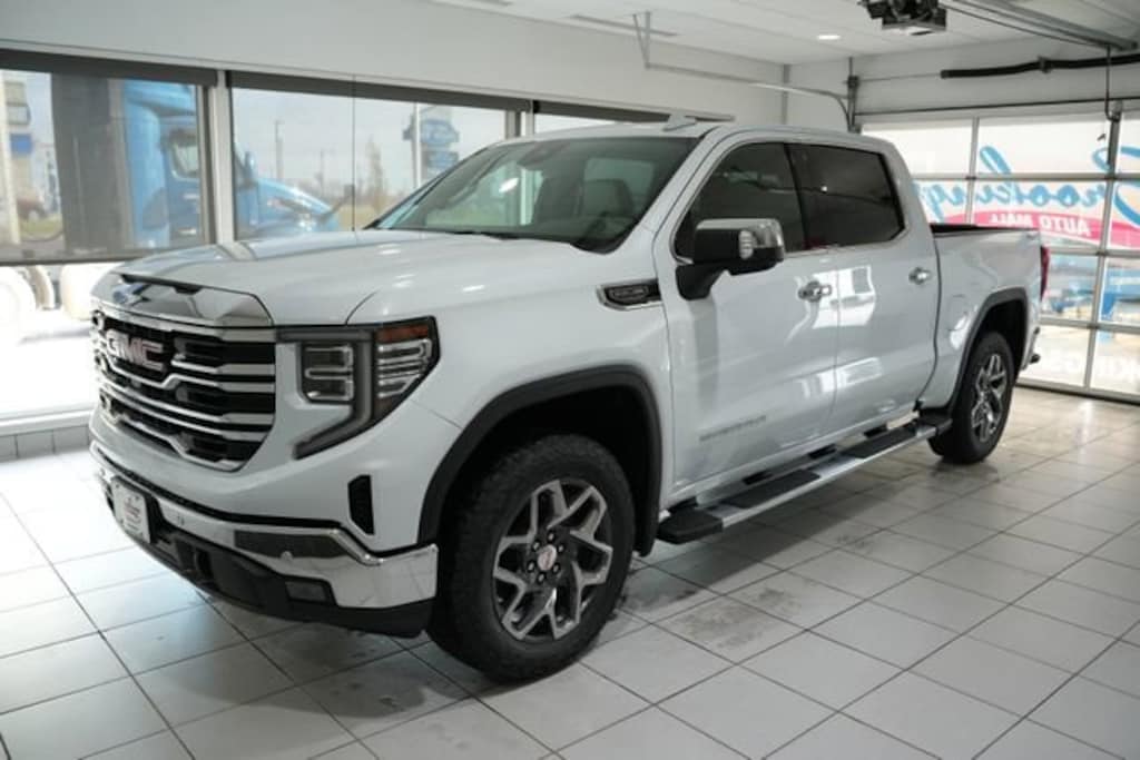 New 2026 GMC Sierra 1500 SLT Truck