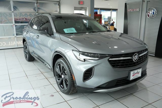 2021 Buick Envision Essence's photo