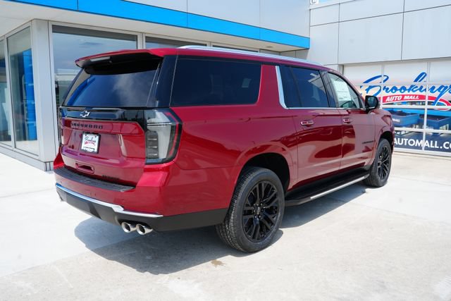 2026 Chevrolet Suburban Premier - Photo 35