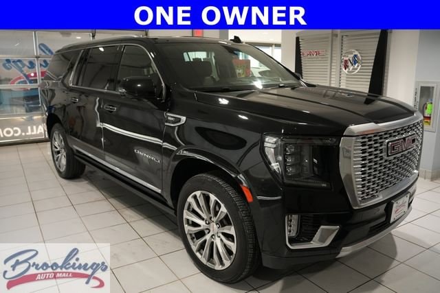 2021 GMC Yukon XL SUV 