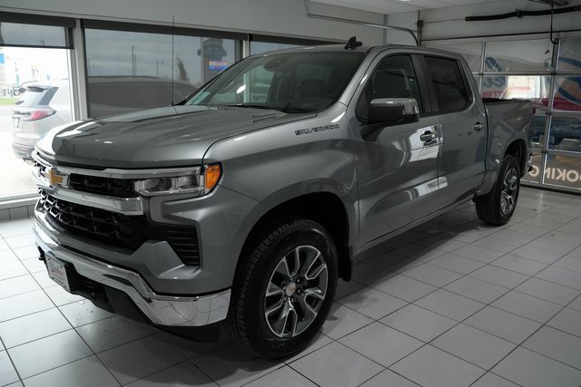 2026 Chevrolet Silverado 1500 LT photo 4