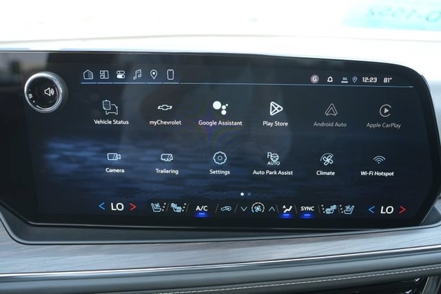 2026 Chevrolet Suburban Premier - Photo 26
