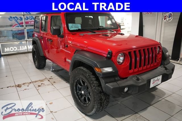 2019 Jeep Wrangler Sport S's photo