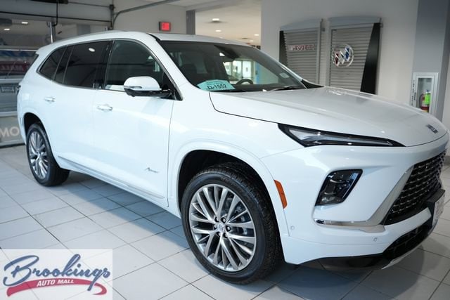 2026 Buick Enclave Avenir's photo