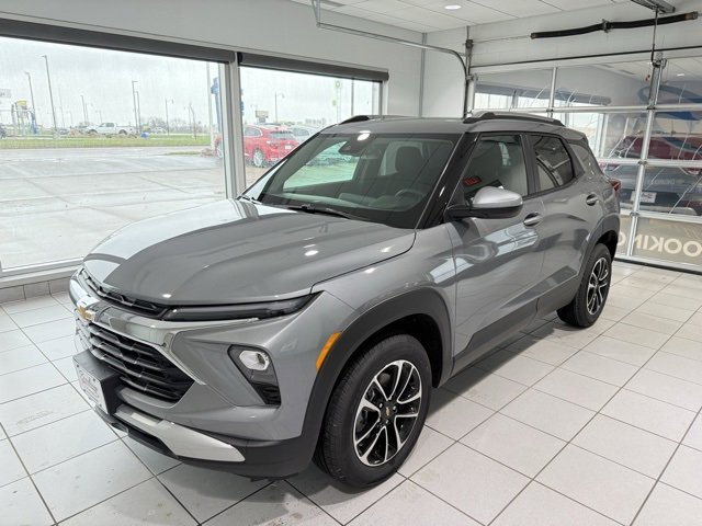 2025 Chevrolet Trailblazer LT photo 4