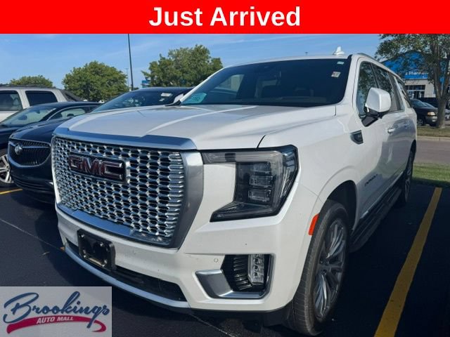 2023 GMC Yukon XL SUV 