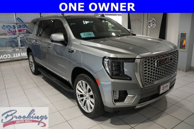 2024 GMC Yukon Denali's photo