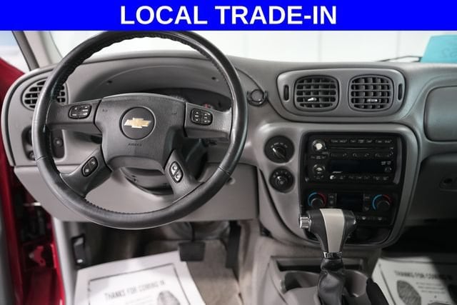 Used 2005 Chevrolet TrailBlazer LT with VIN 1GNDT13S052216509 for sale in Brookings, SD