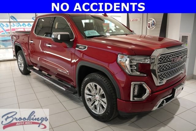 2022 GMC Sierra 4WD Crew Cab Short Box Denali's photo