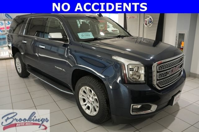 2017 GMC Yukon 4WD SLT's photo