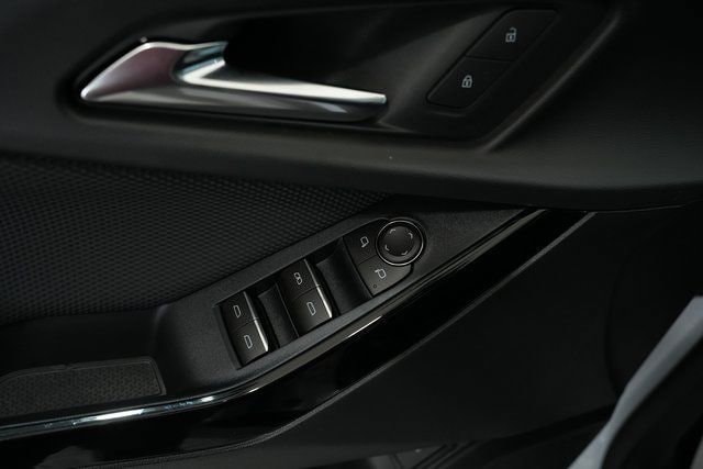 2026 Chevrolet Equinox RS - Photo 13