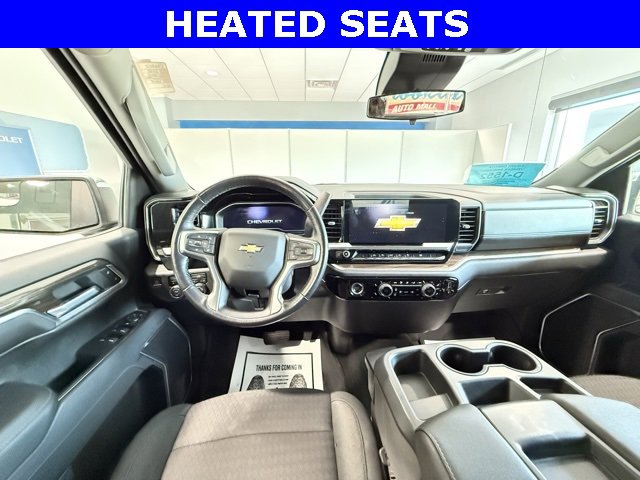 Used 2022 Chevrolet Silverado 1500 LT with VIN 1GCRDDED1NZ534352 for sale in Brookings, SD