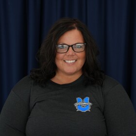 Staff member Amanda Hawley from 3647e29874f0