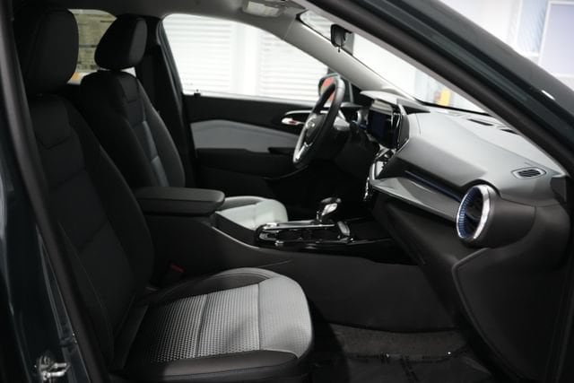 2026 Chevrolet Trax LT - Photo 18