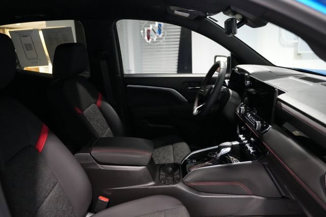 2024 Chevrolet Colorado Z71 - Photo 19