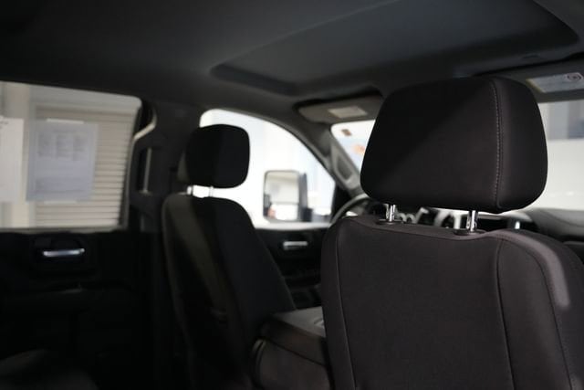 2022 Chevrolet Silverado 3500HD LT - Photo 18