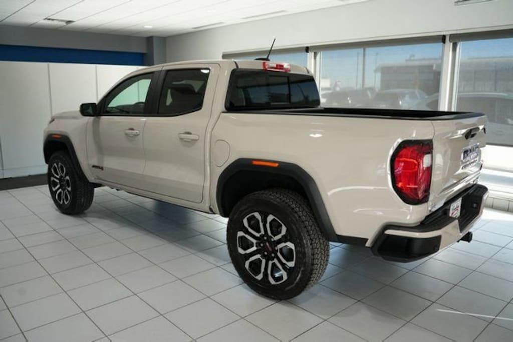 New 2026 GMC Canyon AT4 Truck