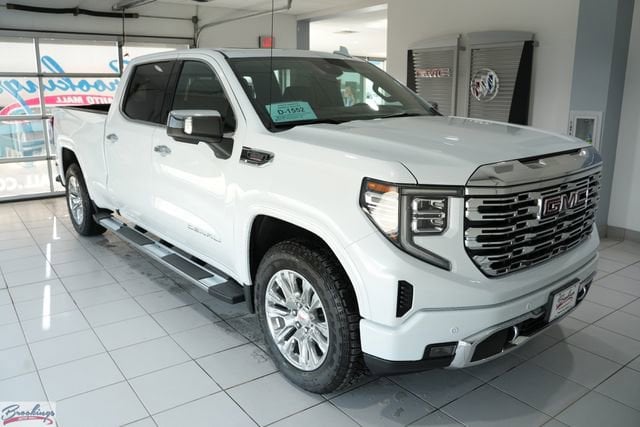 2026 GMC Sierra 1500 Denali's photo