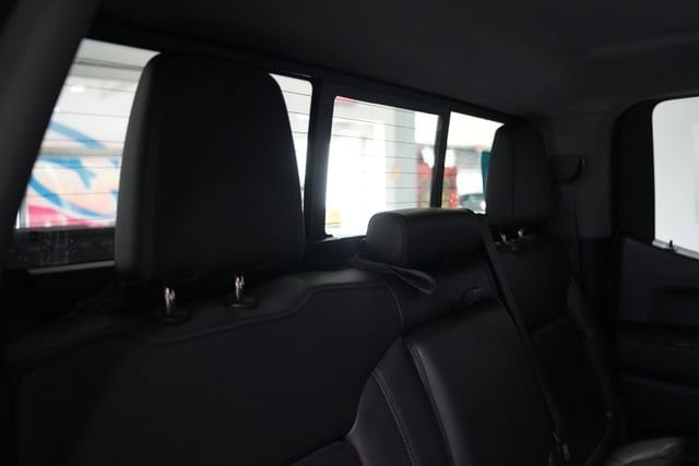 2021 GMC Sierra 1500 SLT - Photo 18
