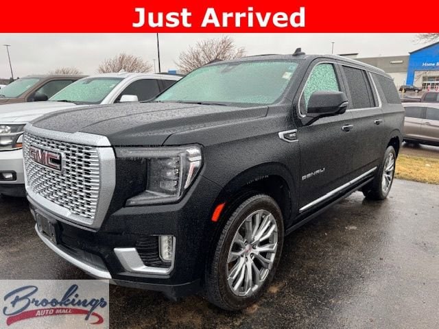 2021 GMC Yukon XL SUV 