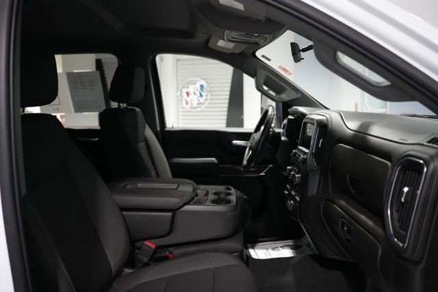 2022 Chevrolet Silverado 3500HD LT - Photo 19