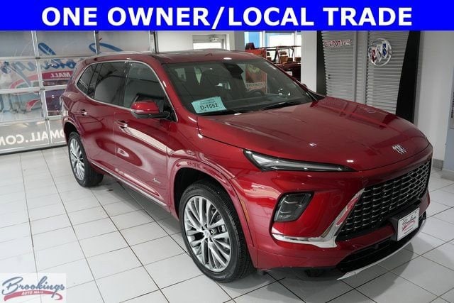 2025 Buick Enclave Avenir's photo