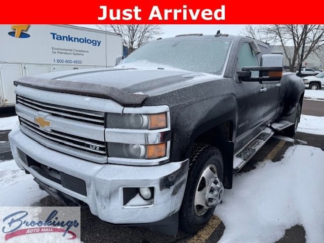 2016 Chevrolet Silverado 3500HD LTZ's photo