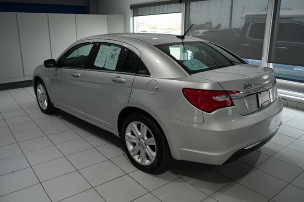 Used 2012 Chrysler 200 Touring